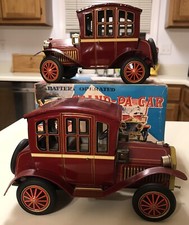 2 Vintage Grand-Pa Model T Cars Tin Battery Operated YONEZAWA, WORKS BOXED