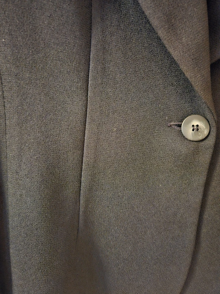 Chaqueta Blazer MODA International Mujer Talla 6 Pequeña Negra 100% Poliéster Usada en Excelente Condición Foto 4 de 4