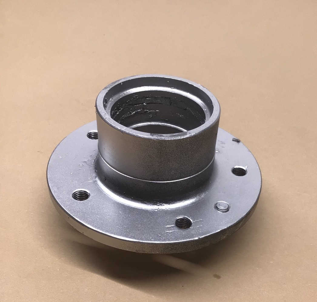 1966-80 Rolls Royce Silver Shadow  Wraith II Front Pulley Carrier Hub