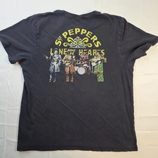 Vintage Sgt Peppers Lonely Hearts Club Band Shirt Fits XL Junk Food 2000s Y2K
