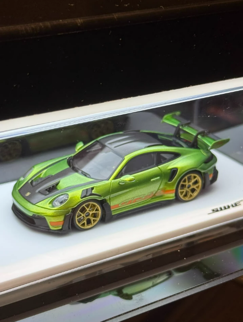 SUHE Model 1/64 Resin car model Porsche 911 (992) GT3 RS