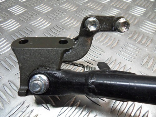 Soporte lateral y soporte de montaje original Suzuki GSXR 600/750 2006 a 2007 - Imagen 6 de 9