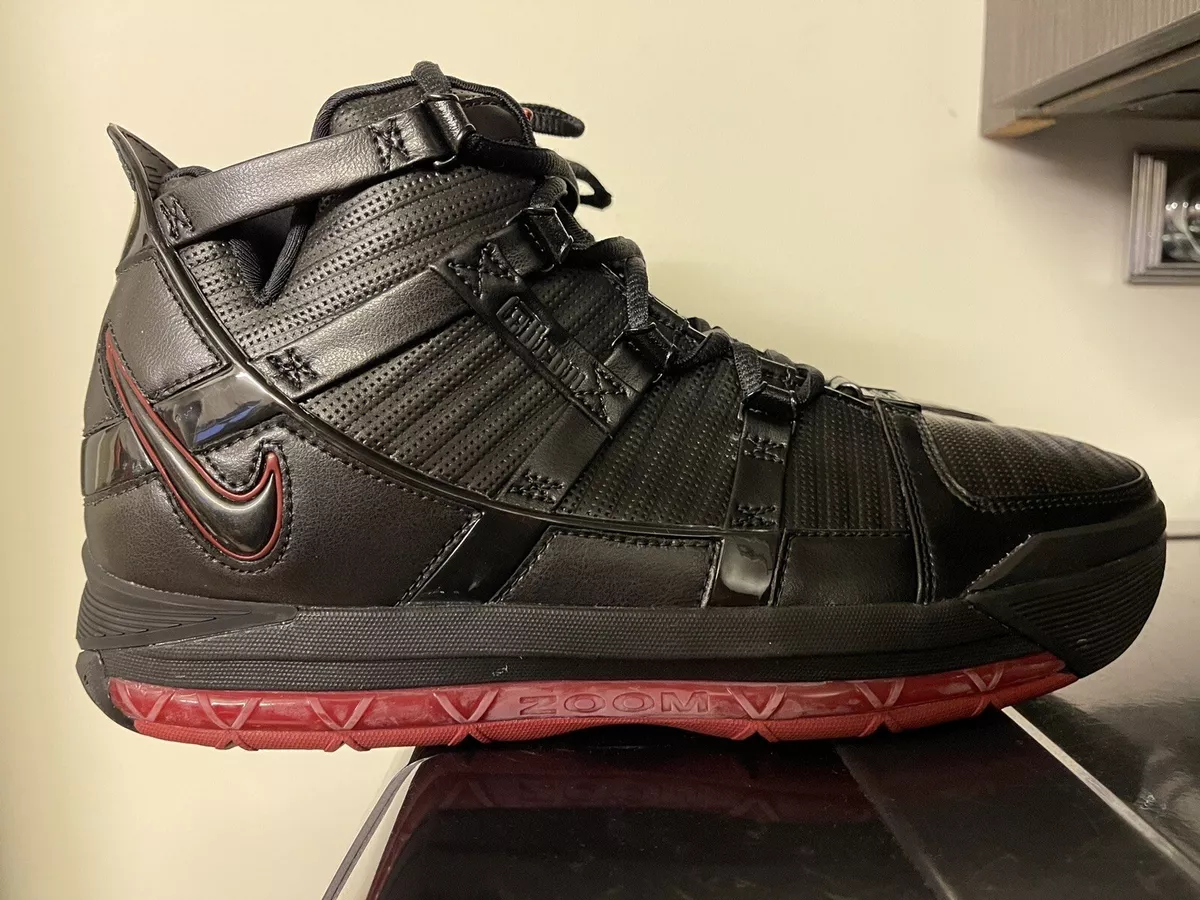 pétalo Mayordomo completar Nike Zoom LeBron 3 Black Crimson (Size 10) | eBay