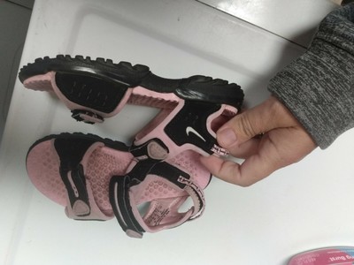 nike sandals 11c