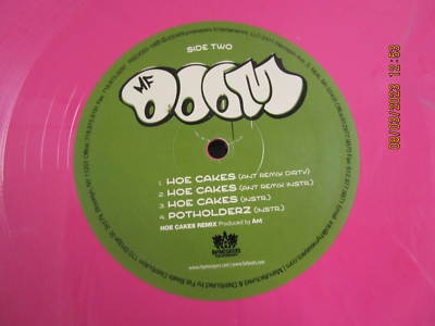 M.F. DOOM Hoe Cakes/Potholderz 12