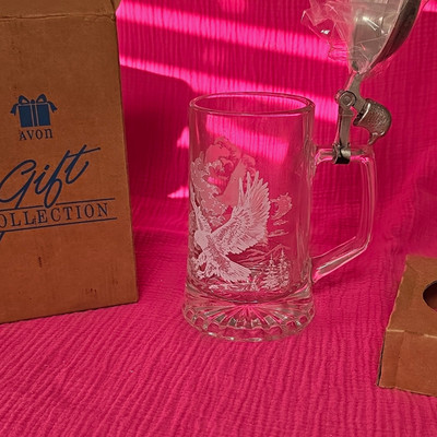 Avon Bald Eagle Etched Glass Beer Stein Mug w/ Pewter Lid Handle 16 fl oz BIN TT