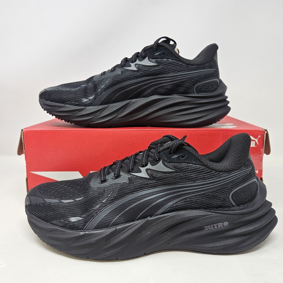 Puma Velocity Nitro 4 Black Comfy Wide Athletic Shoes / 312066 01