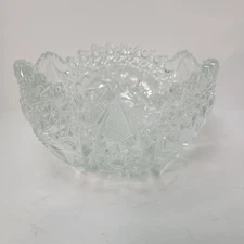 Brilliant Cut Glass Bowl Intricate Starburst Design Serving Centerpiece