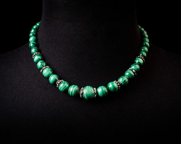 Malachite and silver necklace