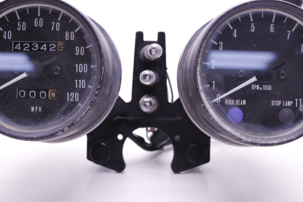 76 KAWASAKI KZ400D GAUGES METER SPEEDO TACH MPH RPM 25005-126