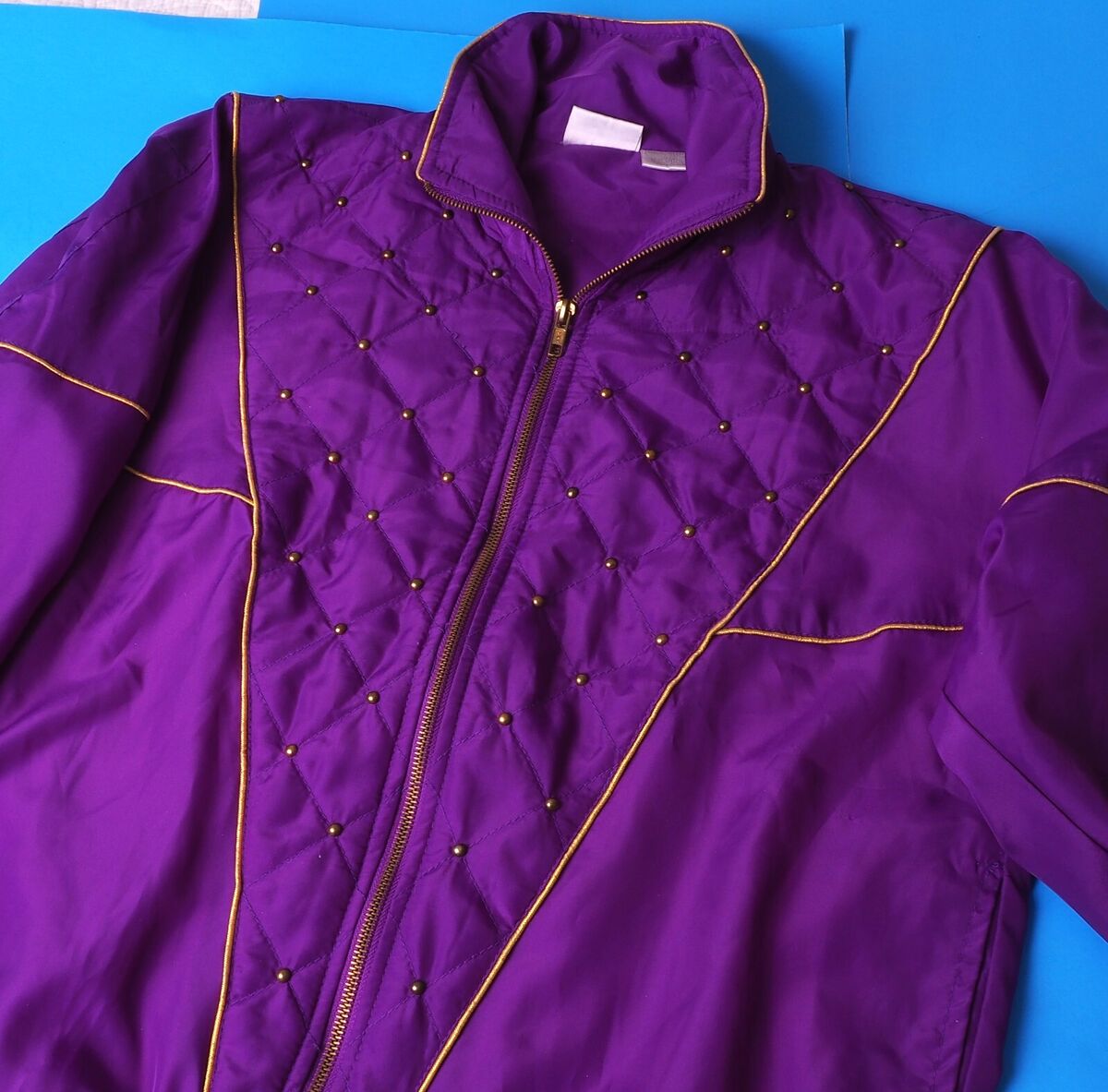 Nice Vintage Woman Blair Boutique Purple Tracksuit Nice Vintage Woman Blair Boutique Purple Tracksuit