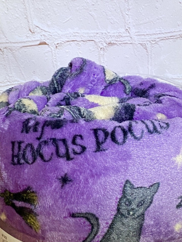 The Big One Hocus Pocus Plush Throw Blanket 5x6 feet NEW Khols/Disney