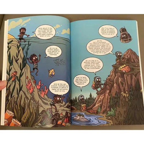 Science Comics : Get to Know Your Universe 28 Books Full Color Kids Collections - 第 7/11 張圖片