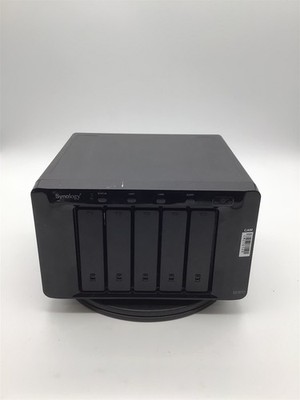 Synology DS1511+ DiskStation 5-Bay NAS w/ 2x 3TB HDD