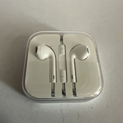 Genuine OEM Apple iPhone Wired 3.5mm Jack Earphones Earbuds Earpods Brand New