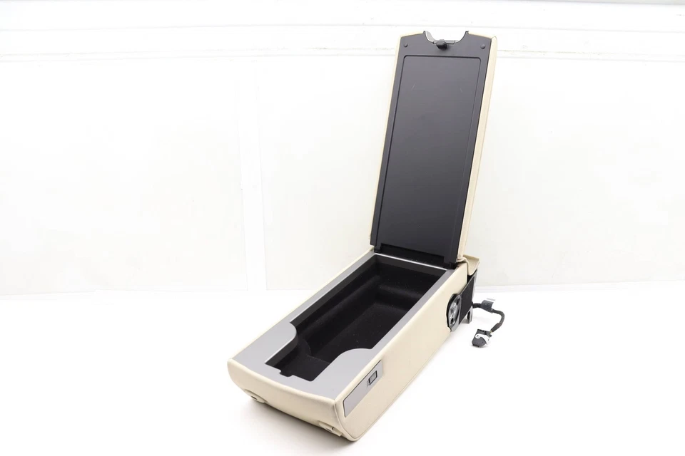 2003-2008 BMW 760LI - REAR Armrest / ARM REST (Heated) 6962986 - Image 3 of 4