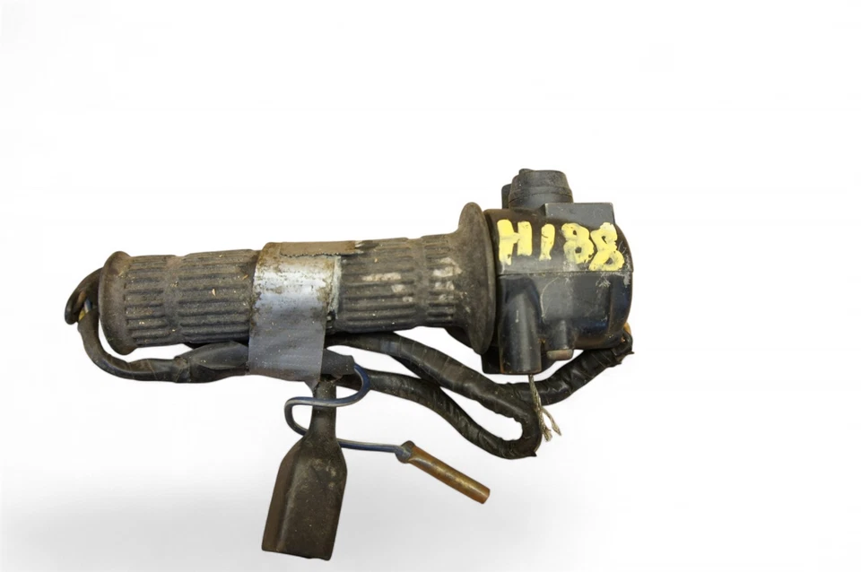 Kawasaki Kz400d Kz 400d Kz400 Kz 400 Right Hand Controls Throttle H188 *2641E - Image 3 of 4