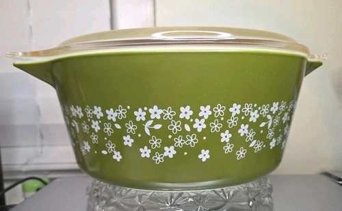 Vintage Pyrex Spring Blossom Crazy Daisy Green Casserole 475-B & Lid