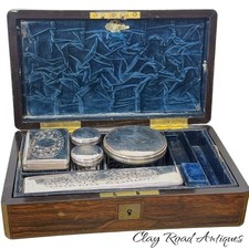 Antique Rosewood Champaign box fitted velvet ...