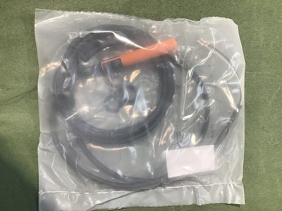 IFM ELECTRONICS IF5597 (IF-2004-FRKG/PH) INDUCTIVE SENSOR  NEW IN PACKAGE