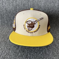 Mitchell Ness Baseball San Diego Padres Fitted Cap Vintage Logo Brown Cream Ye