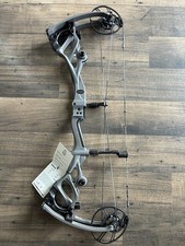 BOWTECH CARBON ONE RH 25.5-30.5"  60-70# SMOKE GREY