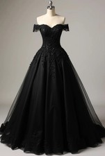 Black Gothic Wedding Dresses Lace Applique Sweetheart A-Line Vintage BridalGown