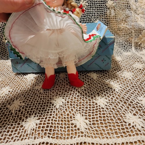 Lot Madame Alexander Dolls Doll JAPAN Hungary SCOTLAND Foreign Friends 8 inches - Bild 11 von 19