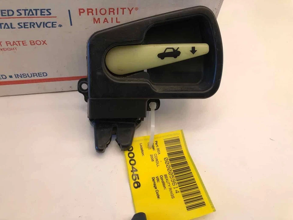 2006 TOYOTA COROLLA 1.8L Trunk Release Luggage Door Lock Opener Safety Used - Image 4 of 4