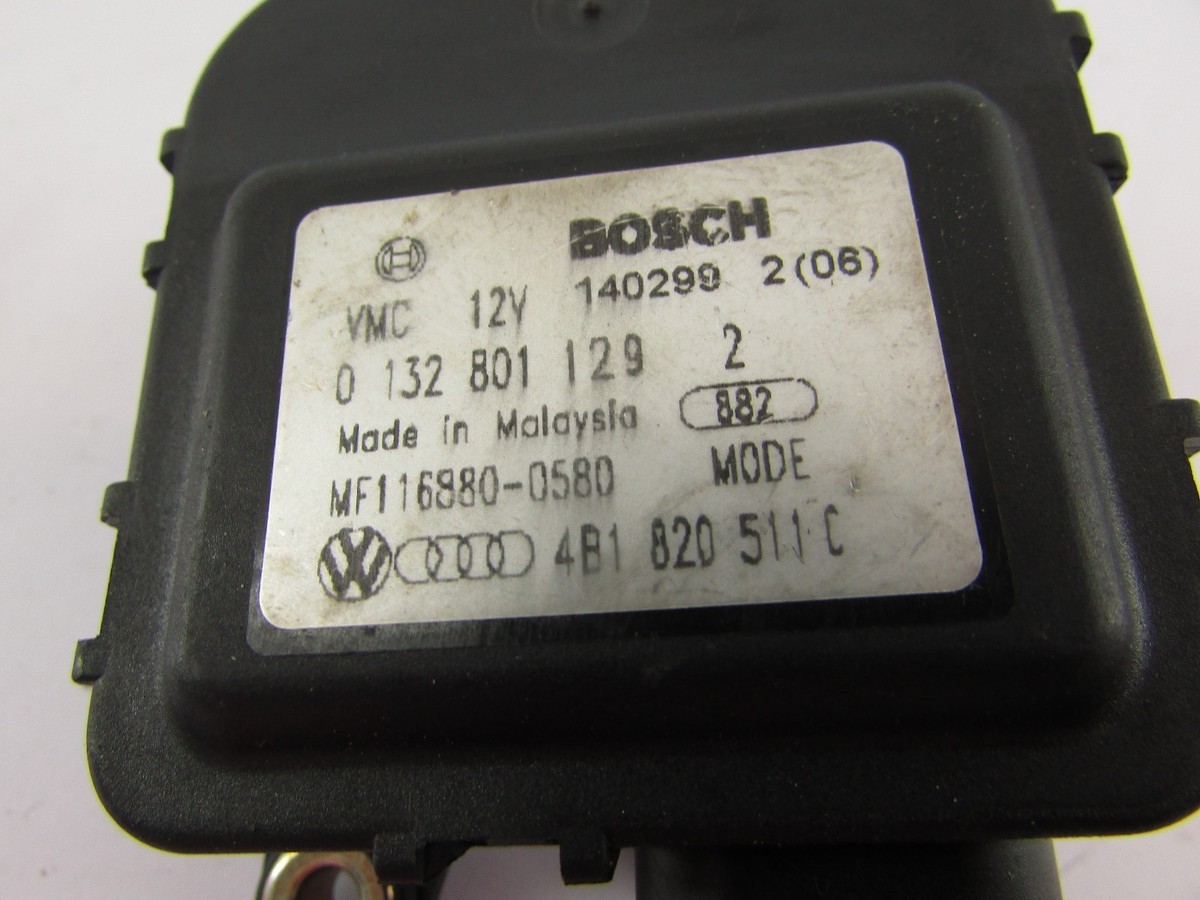 Moteur De Volet De Ventilation Centrale Audi A6 C5 - Réf. 4B1820511C / Bosch 0132801129 - Pièce D'occasion