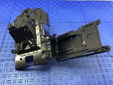 2019-2024 CADILLAC XT4 2.0L ENGINE BATTERY TRAY HOLDER BRACKET OEM