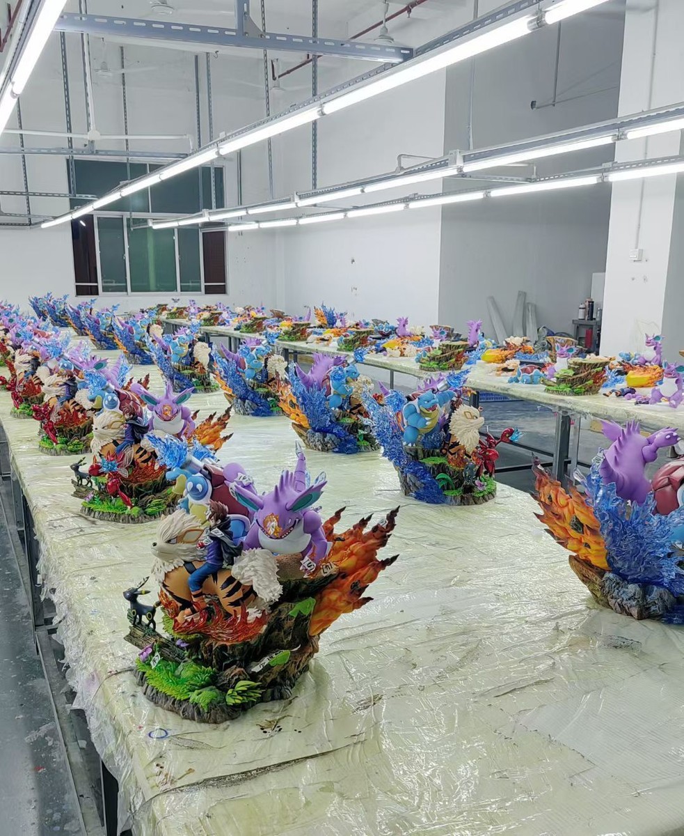 EGG Studio Blue Oak Resin Statue Arcanine Blastoise Nidoking 42cm