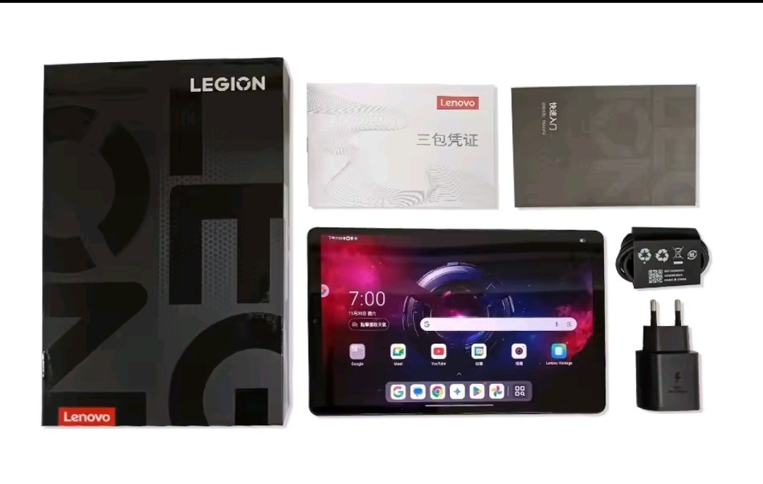Lenovo LEGION Y700 2025 Gaming Tablet New Sealed Snapdragon 8 Gen