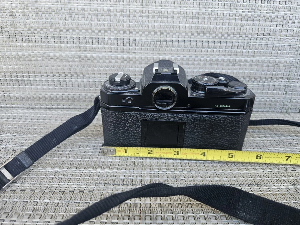 Nikon FE Black SLR with Nikkor 50mm f/1.8 AI Lens Not Tested - Image 4 of 4
