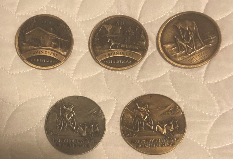 5 John Deere LE Christmas Medallions 1990,1991,1992(Set Of 3),1993(2)