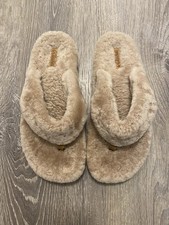 OluKai K pe'a Heu Genuine Shearling Women  s Tan Fuzzy Slipper Sandals- W9