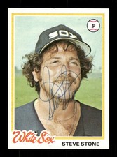 1978 Topps  #153 Steve Stone signed autograph EX+ centered, clean bp EAA1 BXCP71