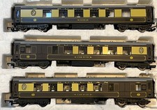 OO Hornby ex set  near mint Pullman Cars Ione & 3rd class cars Nos. 65  & 93