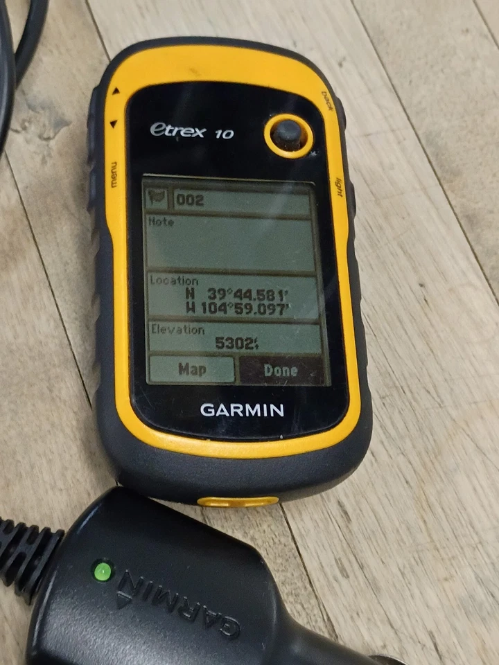 Garmin eTrex 10 Handheld GPS Receiver 2.2" Display Hiking Camping Tested - Image 4 of 4