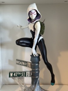 Sideshow Spider Gwen | eBay