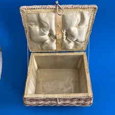 Vintage Wicker Sewing Needle Case Trinket Basket Pink inside Packed w/ Handle