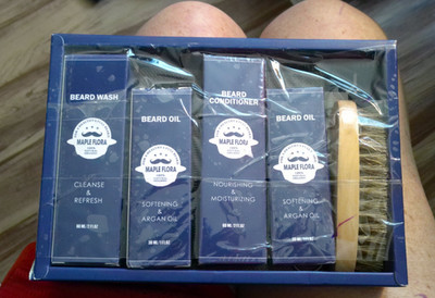 NIB / MEN'S / MAPLE FLORA / BEARD PRODUCTS & BRUSH SET / RETAIL: $35 - $50 /  