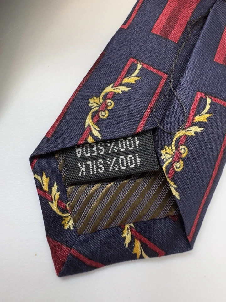 J. Ferrar Silk Tie Red Blue Gold Abstract Gold Leaf Necktie 46 x 4 Italian Made - Image 3 of 4