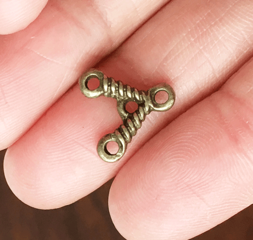 20 piezas de conector de latón antiguo enlace con 3 bucles 14x13mm  - Imagen 1 de 2