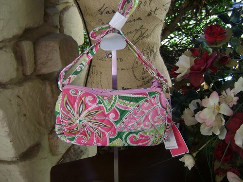 Vera Bradley NWT 'Amy' Pinwheel Pink Pattern Quilted Shoulder Bag / Crossbody
