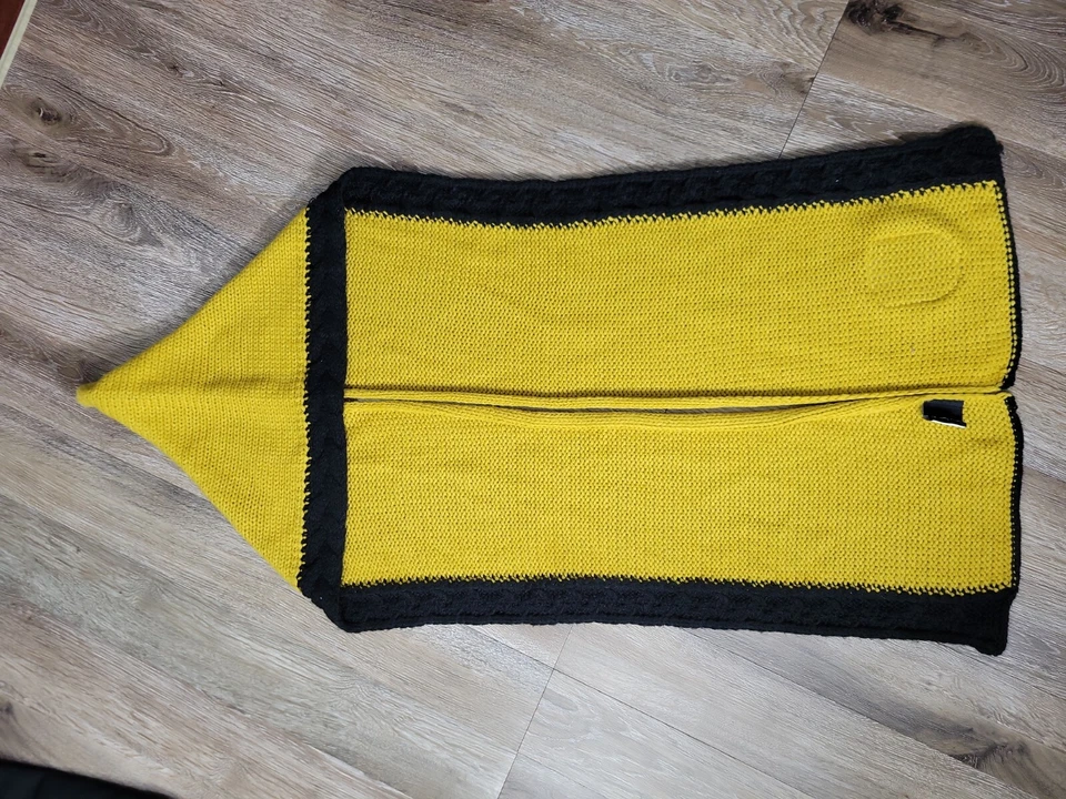 Bufanda con capucha unisex Harry Potter Hufflepuff parche tejido dorado negro para mujer Foto 2 de 4