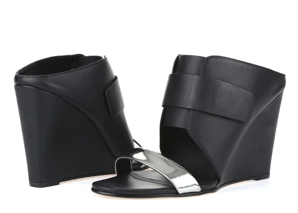 Sandalia para mujer Vince Karima negra plateada de cuero con cuña alta talla 8 mediana Foto 2 de 4