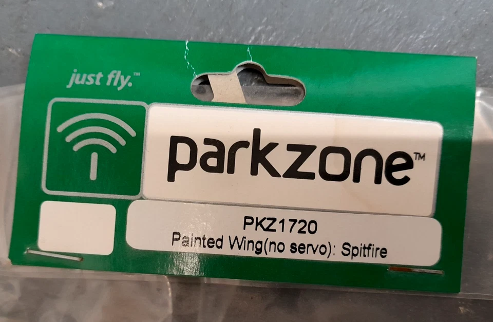 Parkzone Spitfire Painted wing PKZ1720 - Image 2 of 4