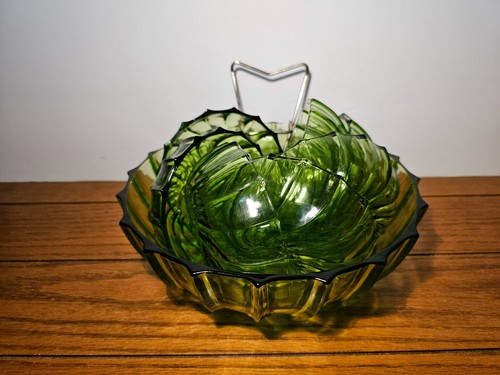 VINTAGE 1960'S FEDERAL GLASS RHYTHM GREEN SALAD/CHIP AND DIP SET - Picture 14 of 14