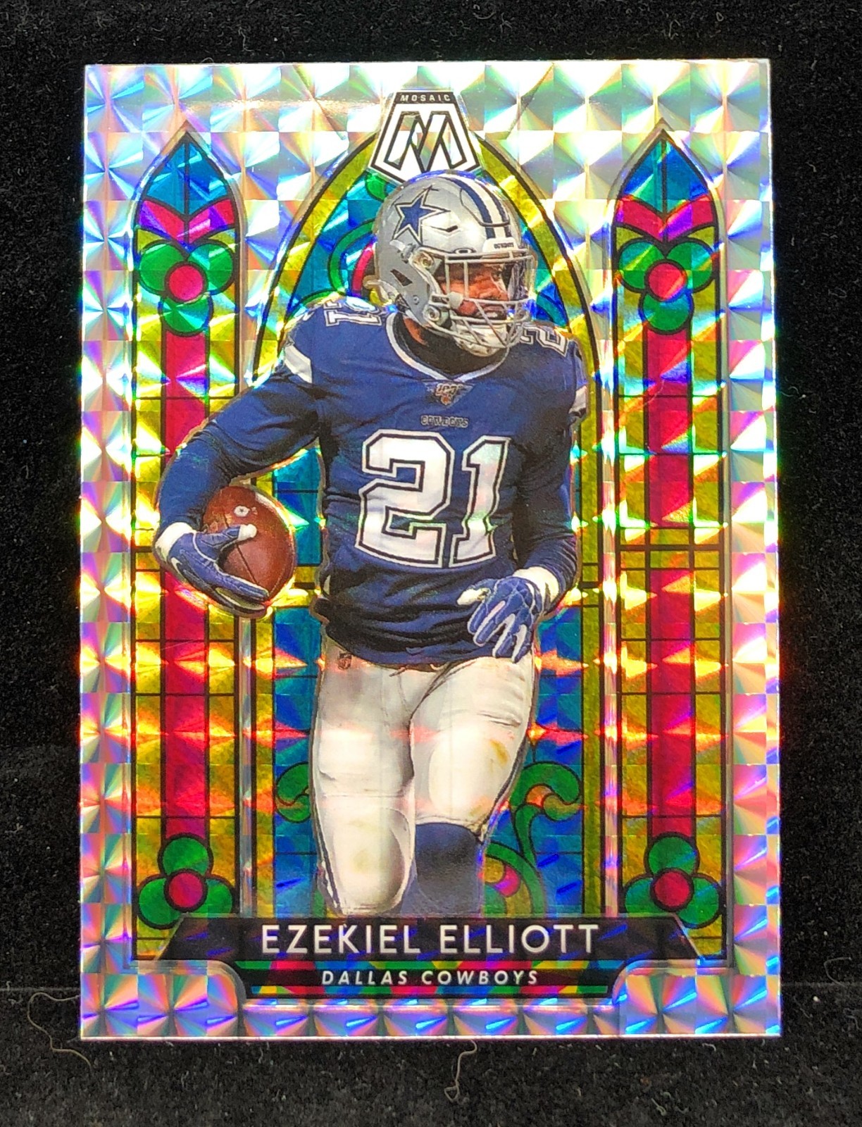 2020 Panini Mosaic - Stained Glass Ezekiel Elliott Dallas Cowboys Case Hit SSP